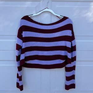 UO STRIPED SWEATER 💜